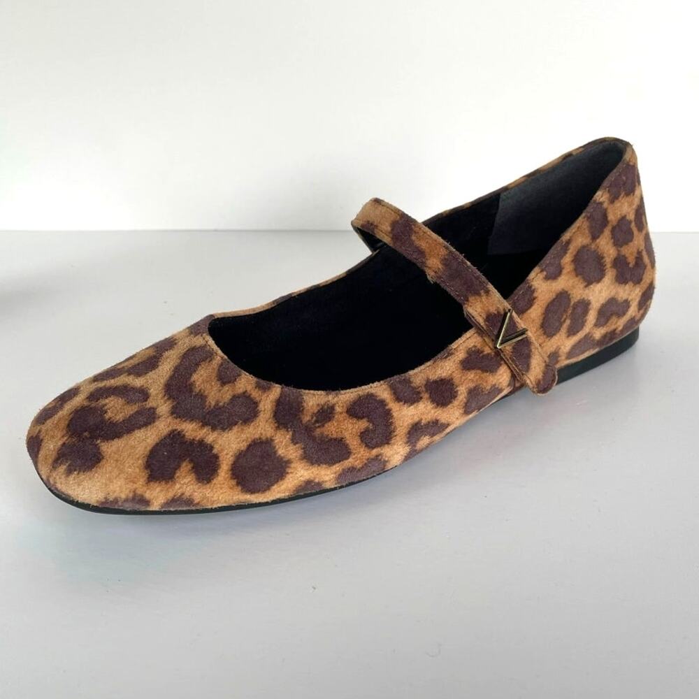 Vionic Alameda Mary Jane Flat Suede Leather Leopard Print Size 7.5
